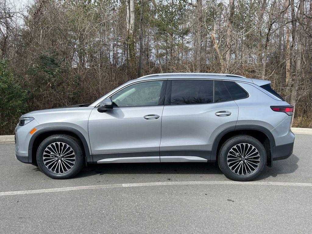 new 2026 Volkswagen Tiguan car, priced at $32,181