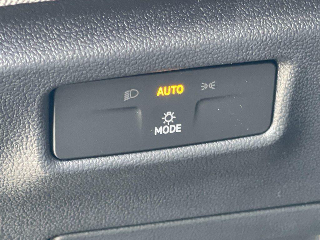 new 2026 Volkswagen Tiguan car, priced at $32,224