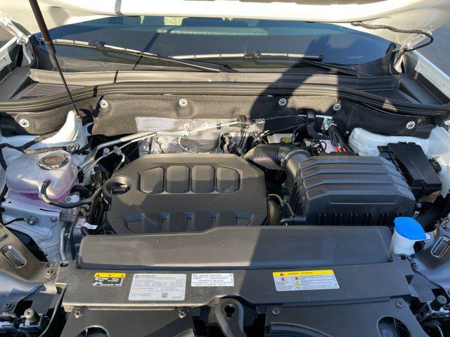 new 2026 Volkswagen Atlas car, priced at $45,645