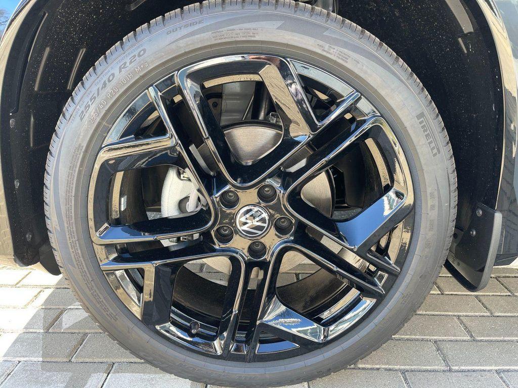 new 2026 Volkswagen Tiguan car, priced at $39,292