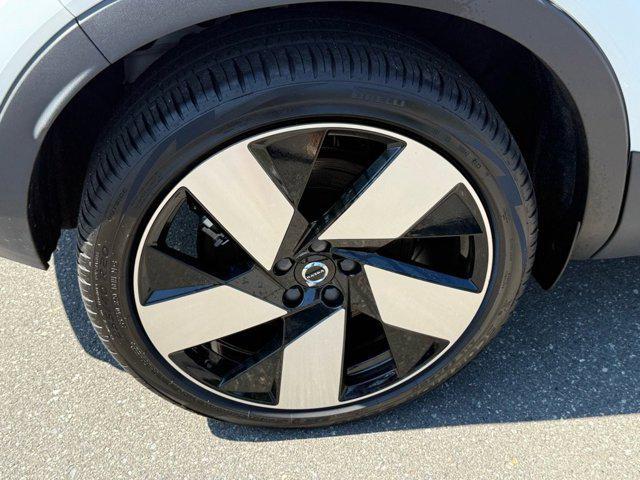 used 2024 Volvo C40 Recharge Pure Electric car, priced at $26,874