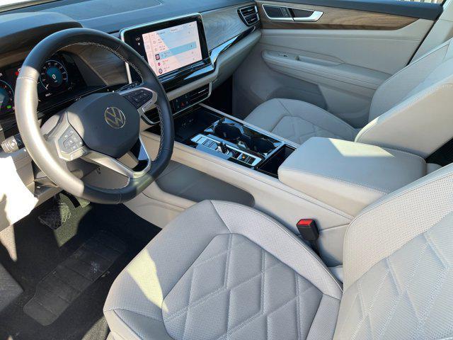 used 2025 Volkswagen Atlas car, priced at $39,475
