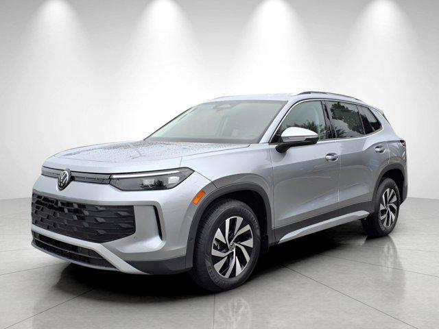 new 2025 Volkswagen Tiguan car, priced at $28,015