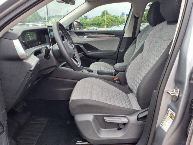 new 2025 Volkswagen Tiguan car, priced at $28,015