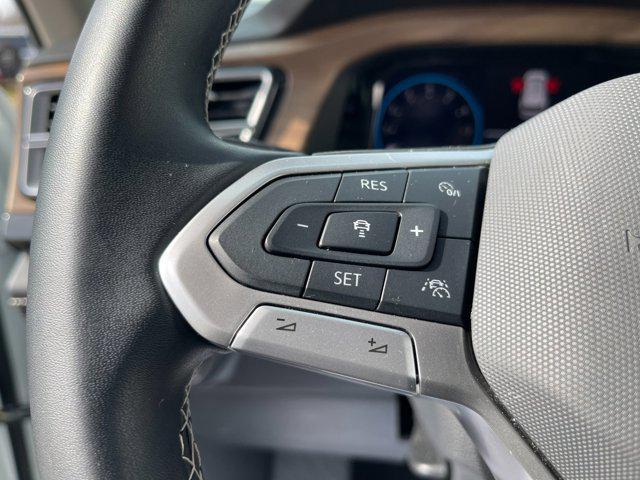 used 2025 Volkswagen Atlas car, priced at $33,306