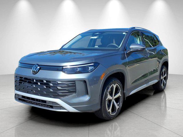 new 2025 Volkswagen Tiguan car, priced at $34,611