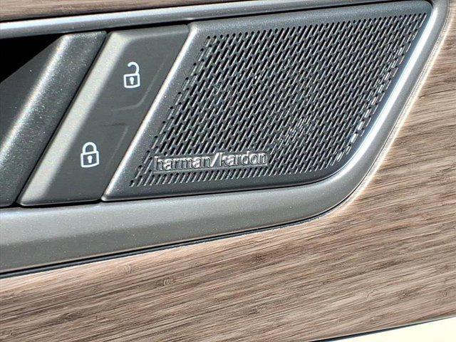 new 2026 Volkswagen Atlas car, priced at $54,416