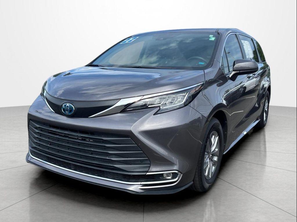 used 2022 Toyota Sienna car, priced at $36,864