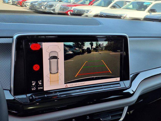 new 2025 Volkswagen Atlas car, priced at $43,334