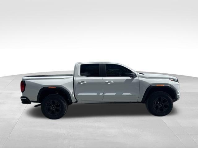 new 2025 GMC Canyon car, priced at $39,680