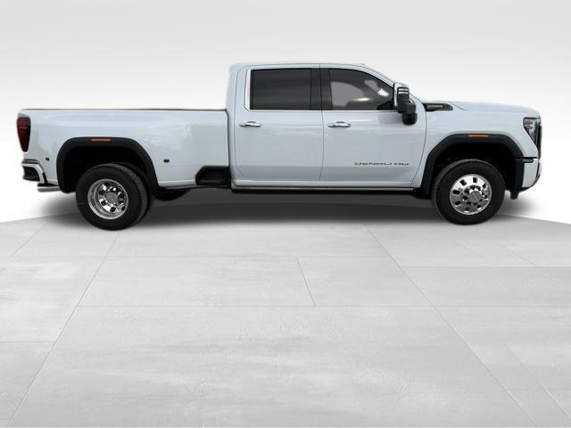 new 2026 GMC Sierra 3500 car, priced at $105,165
