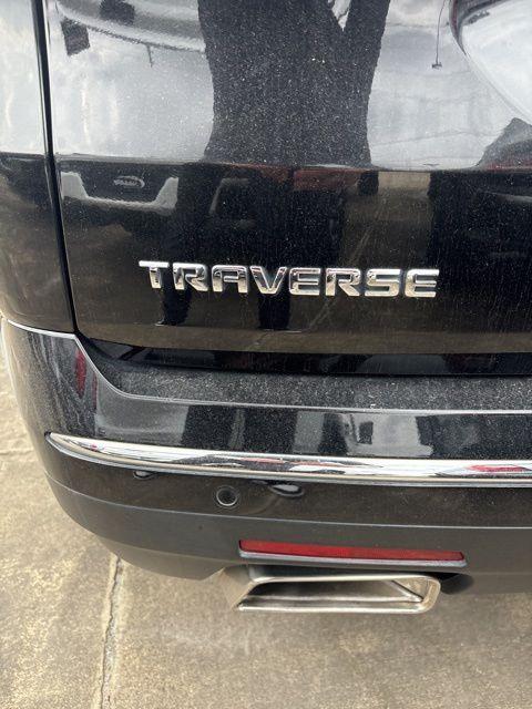 used 2021 Chevrolet Traverse car, priced at $28,995