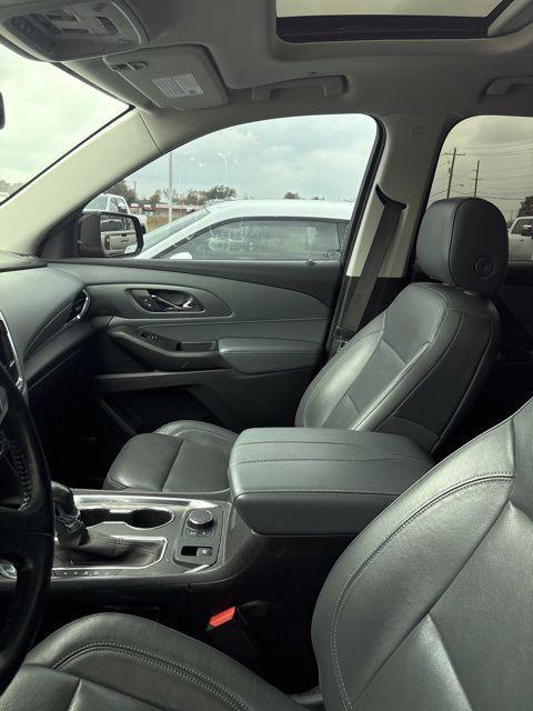 used 2021 Chevrolet Traverse car, priced at $28,995