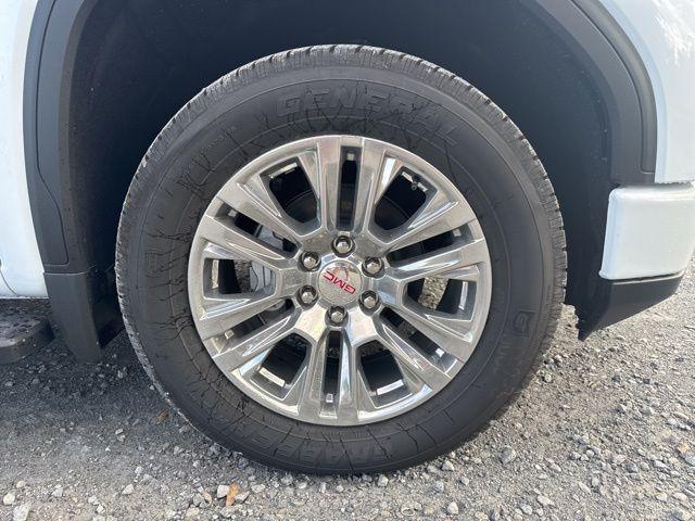 new 2026 GMC Sierra 1500 car, priced at $70,495