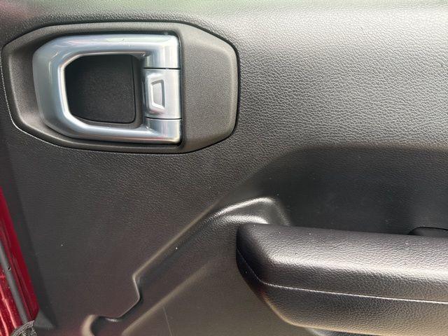 used 2021 Jeep Wrangler Unlimited car, priced at $27,995