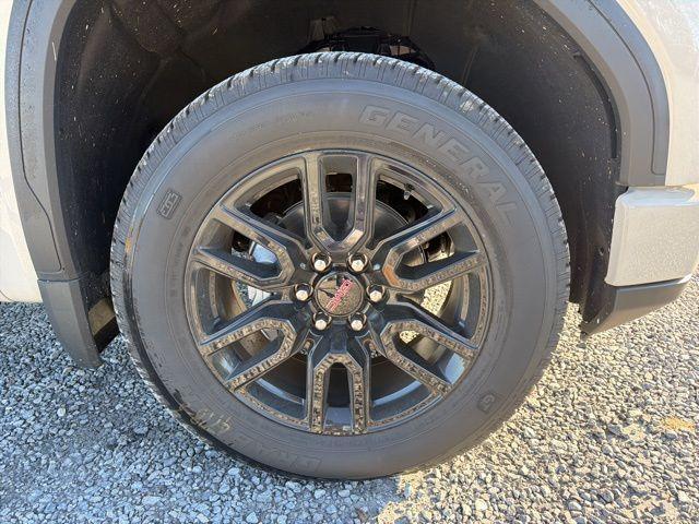 new 2026 GMC Sierra 1500 car, priced at $48,495