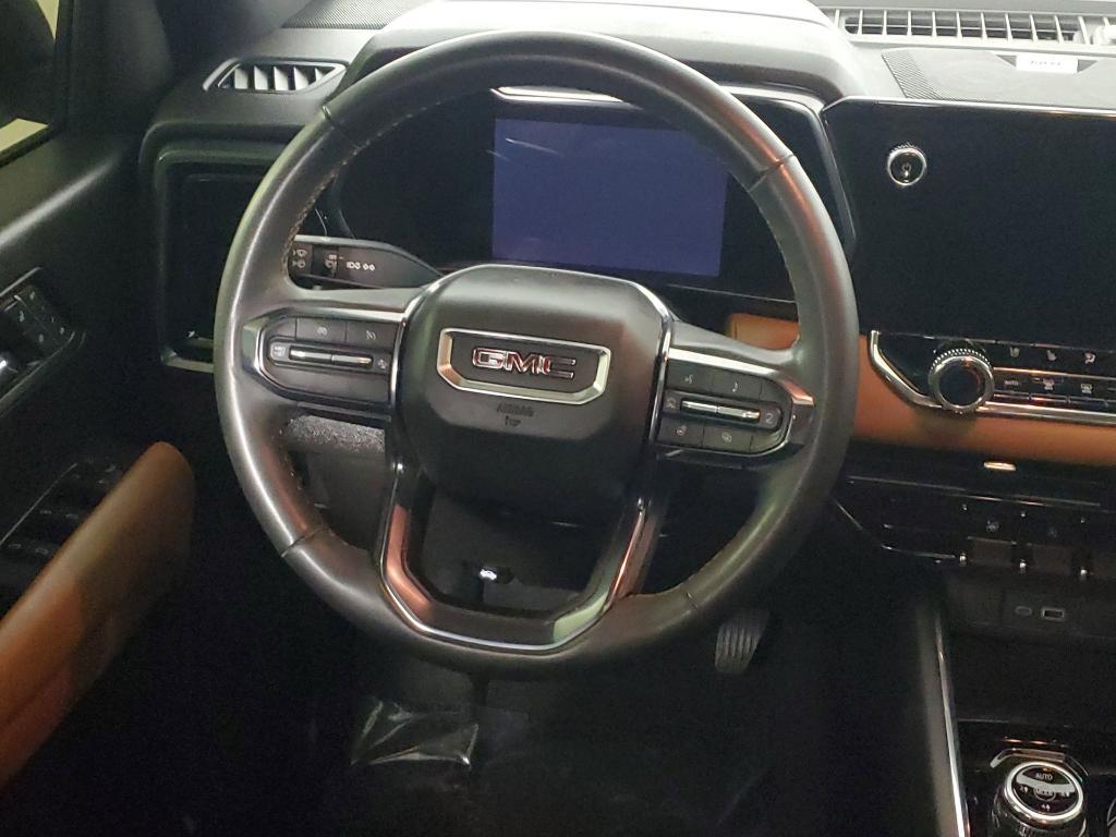 used 2023 GMC Canyon car, priced at $39,000