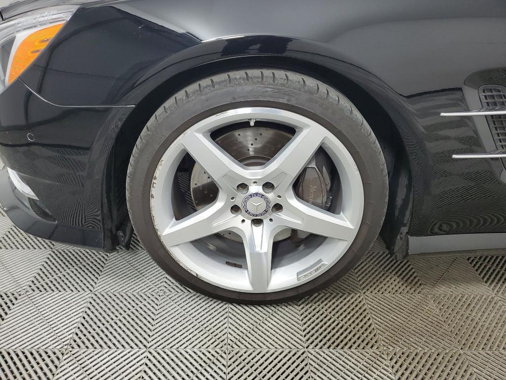 used 2014 Mercedes-Benz SL-Class car, priced at $31,400