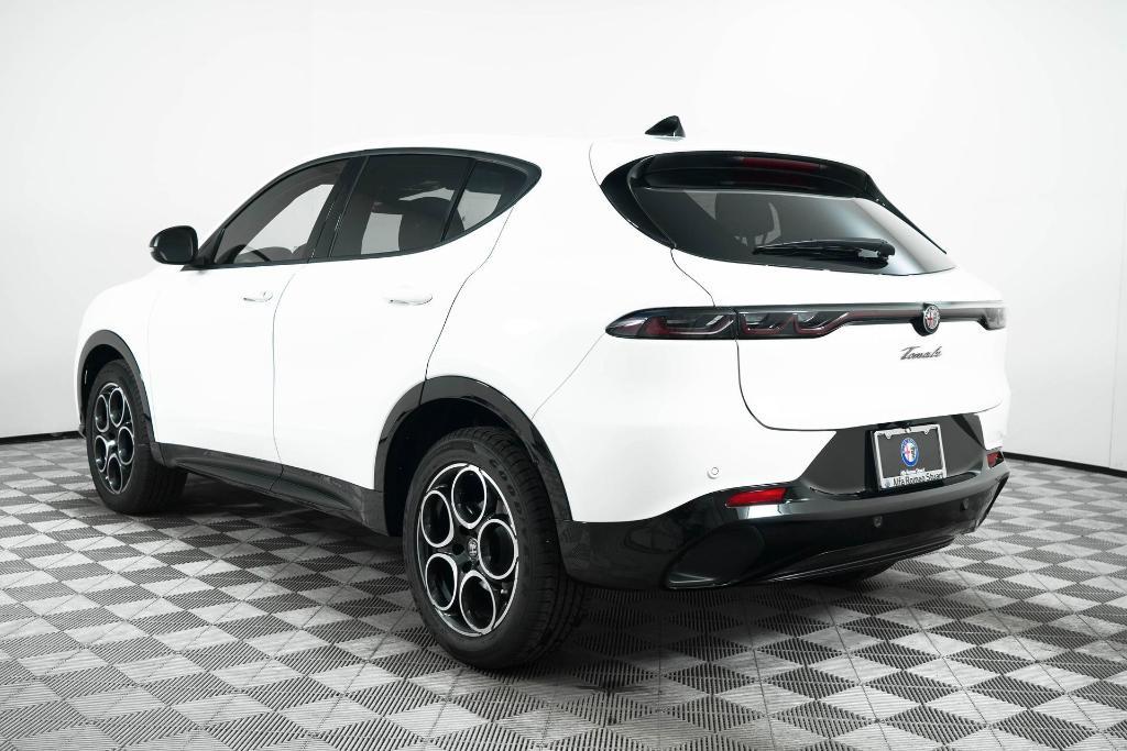 new 2025 Alfa Romeo Tonale car, priced at $34,150