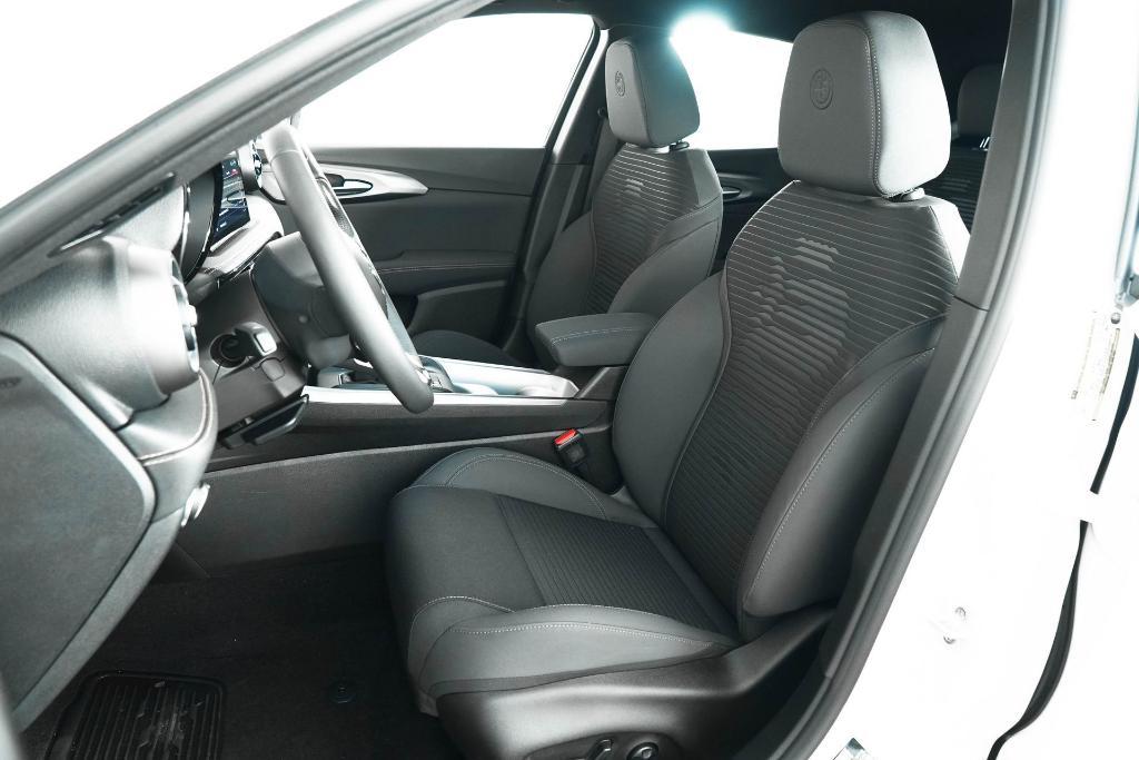 new 2025 Alfa Romeo Tonale car, priced at $34,150