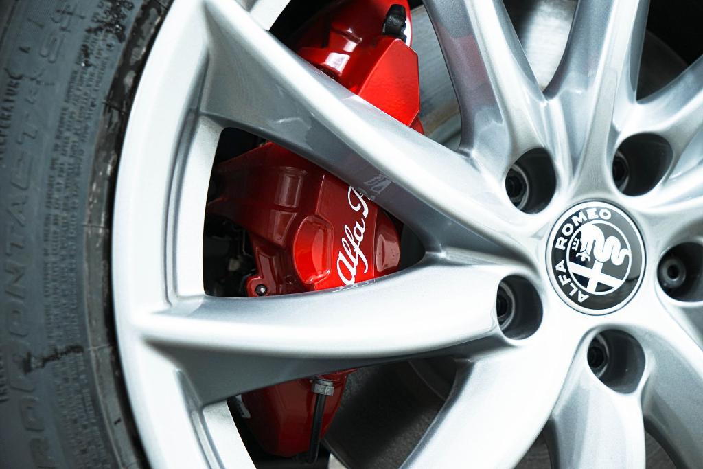 new 2024 Alfa Romeo Giulia car, priced at $36,980