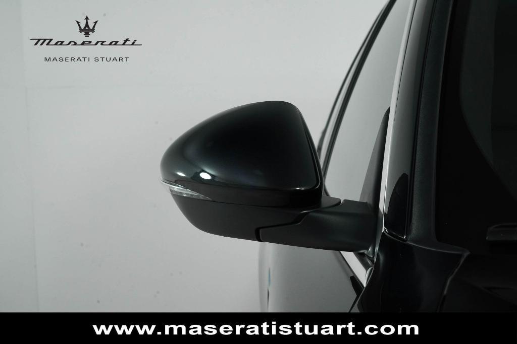 new 2025 Maserati Grecale car, priced at $89,915