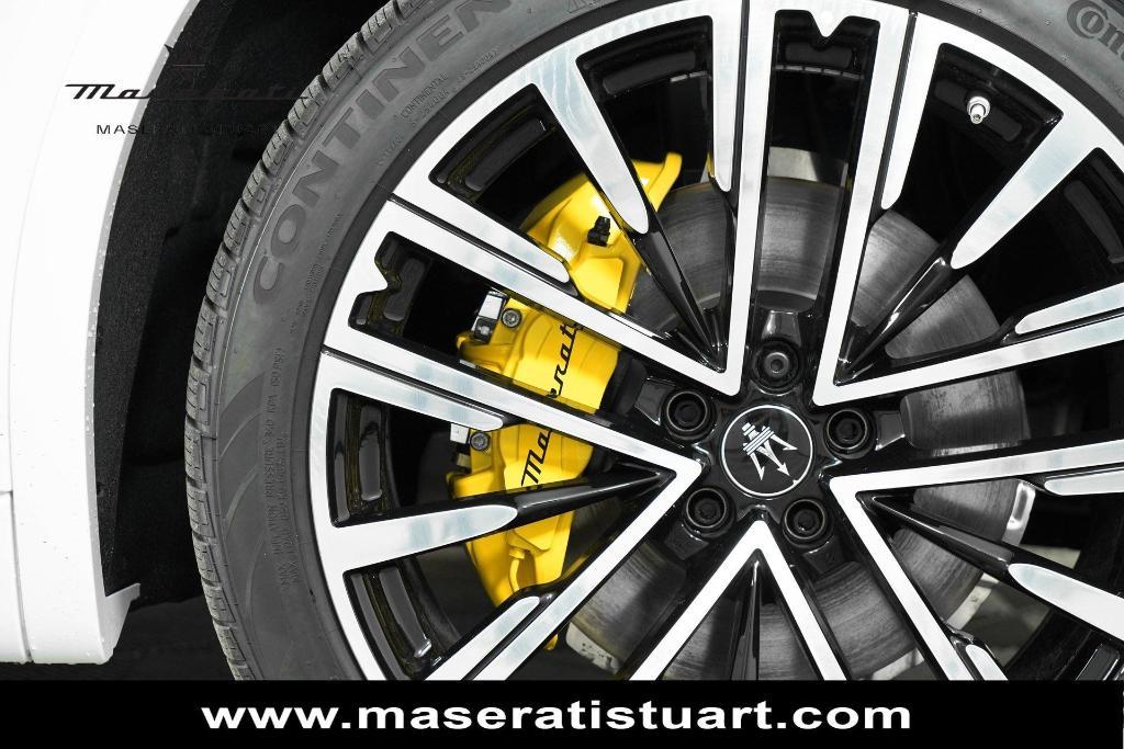 new 2025 Maserati Grecale car, priced at $100,945