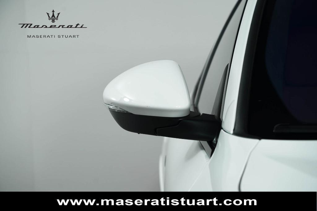 new 2025 Maserati Grecale car, priced at $97,305