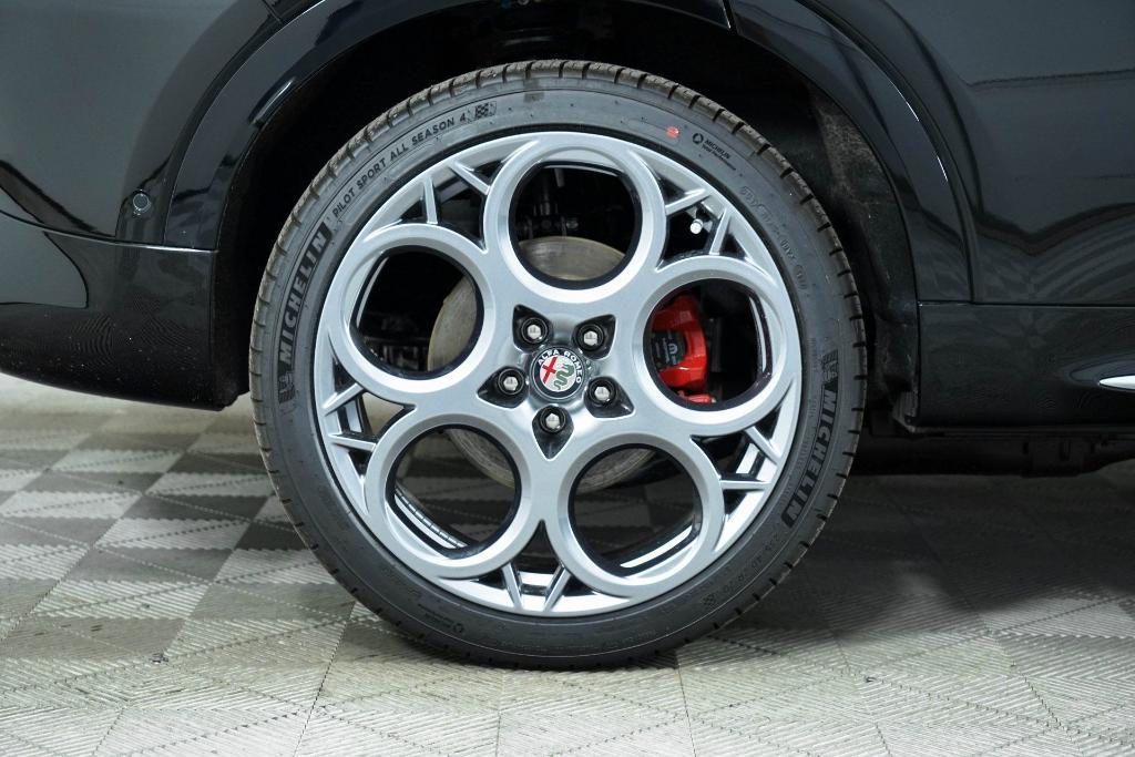 new 2024 Alfa Romeo Tonale car, priced at $39,880