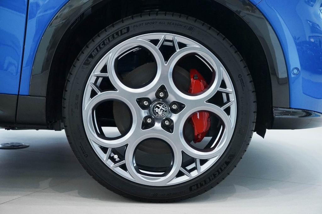 new 2024 Alfa Romeo Tonale car, priced at $41,880