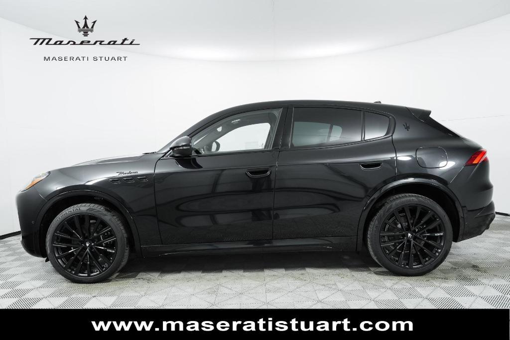 new 2025 Maserati Grecale car, priced at $104,575