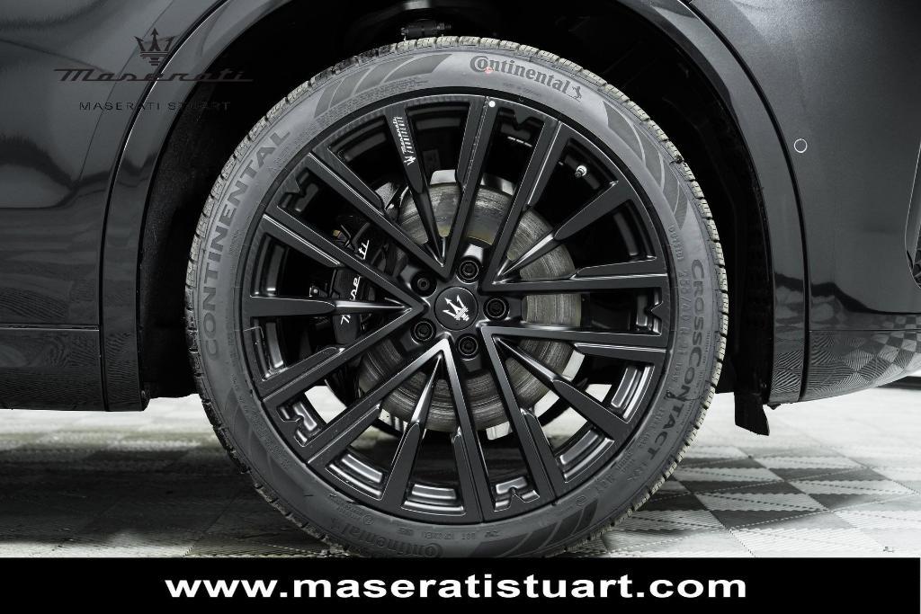new 2025 Maserati Grecale car, priced at $104,575