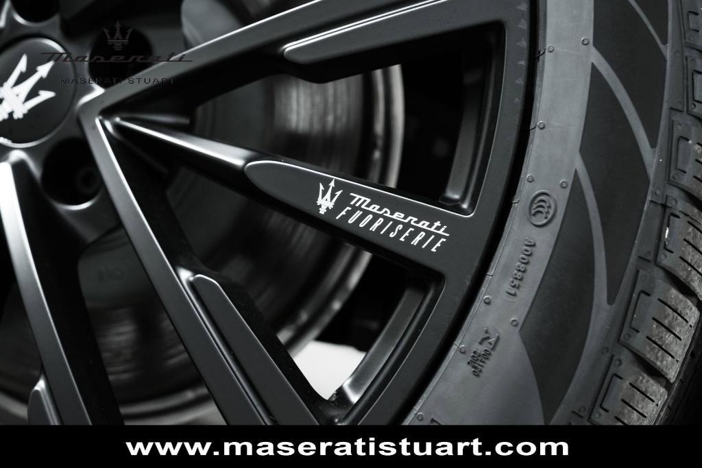 new 2025 Maserati Grecale car, priced at $104,575