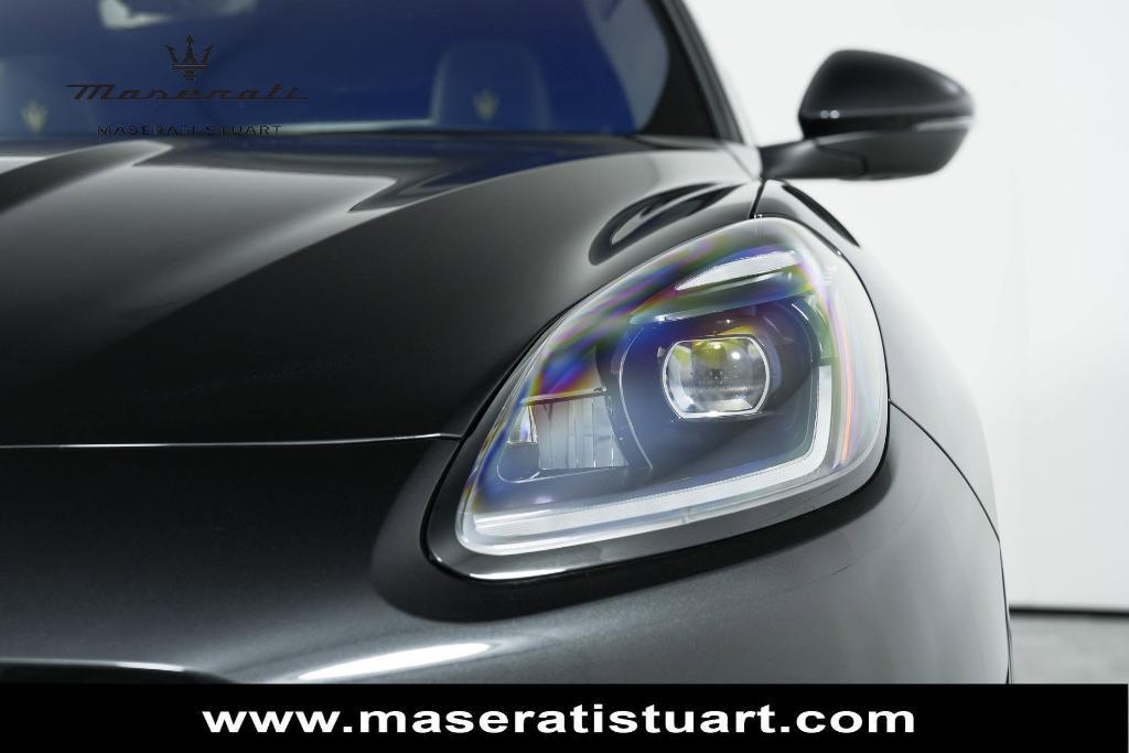 new 2025 Maserati Grecale car, priced at $104,575