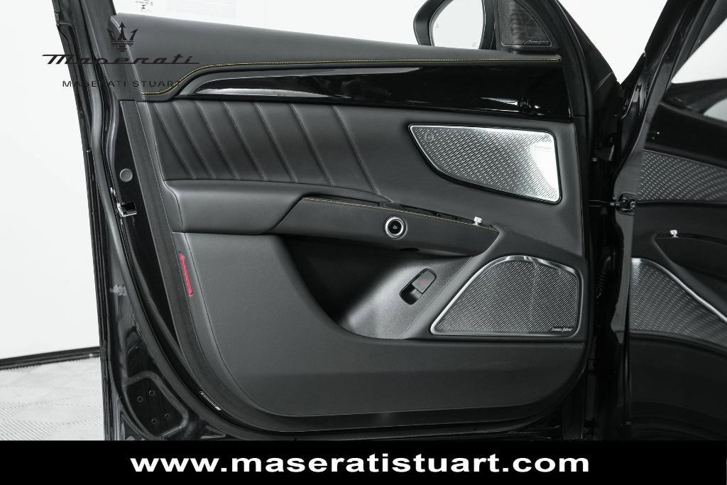 new 2025 Maserati Grecale car, priced at $104,575