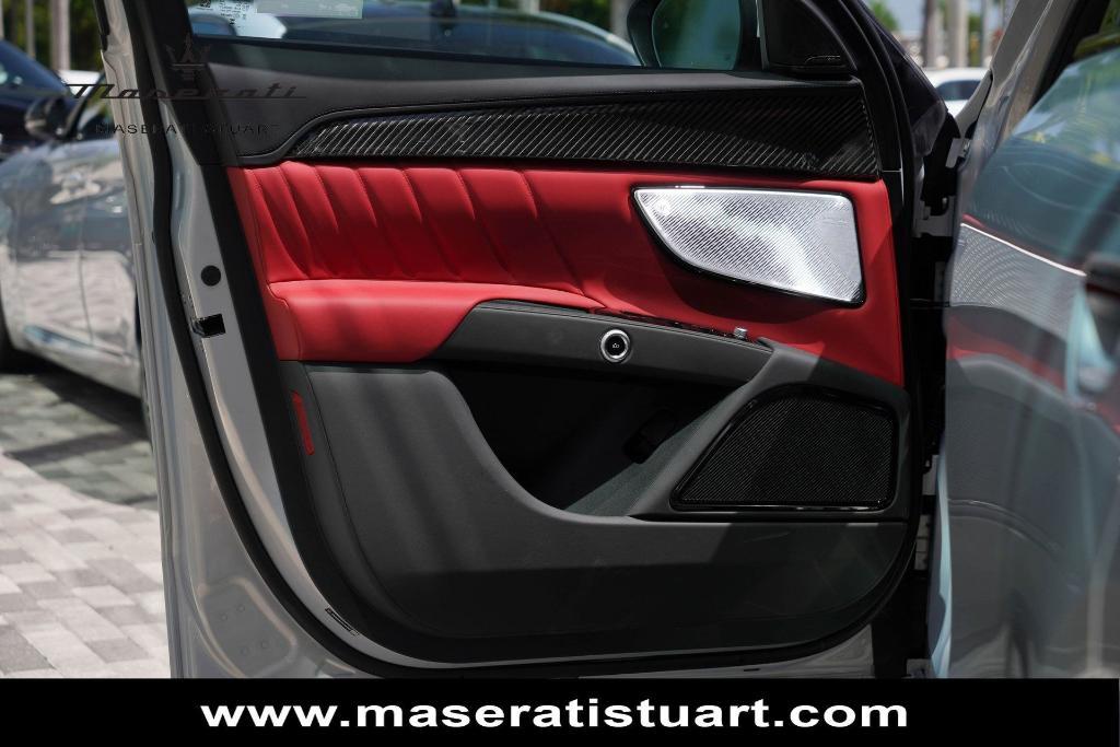 new 2025 Maserati Grecale car, priced at $101,625