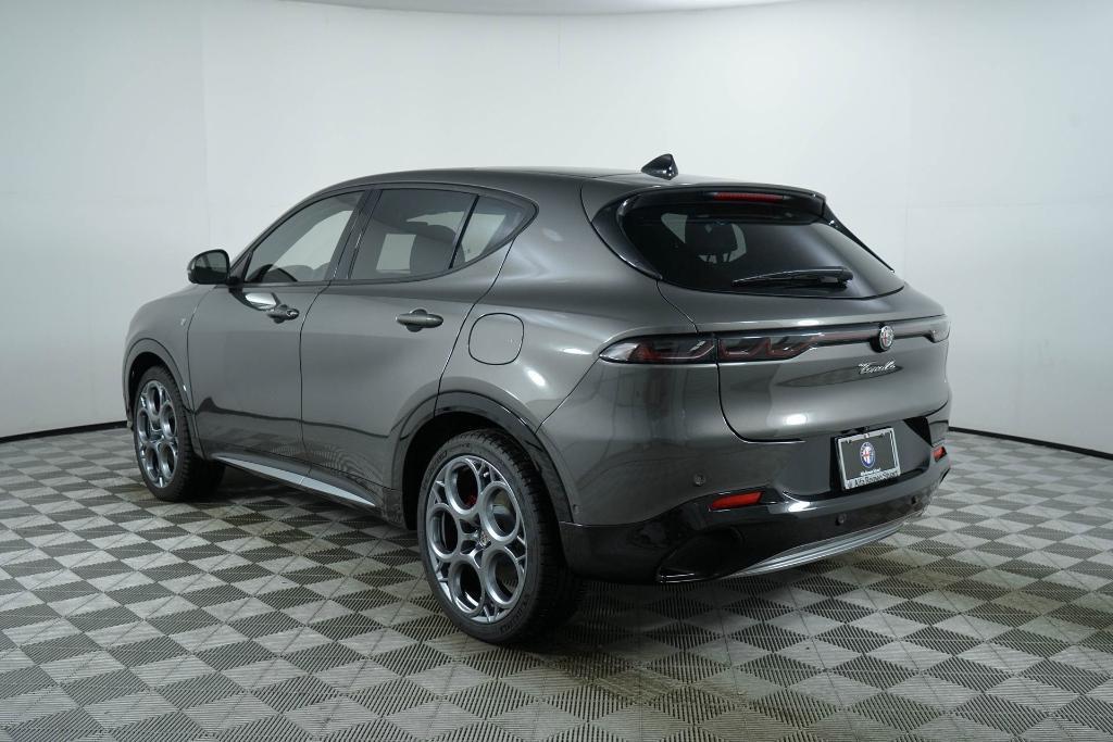 new 2024 Alfa Romeo Tonale car, priced at $39,880