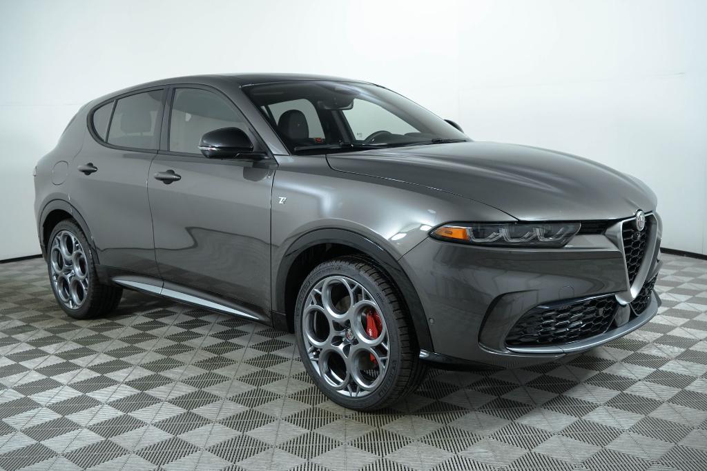 new 2024 Alfa Romeo Tonale car, priced at $39,880