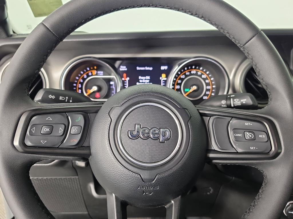 used 2023 Jeep Gladiator car, priced at $41,088