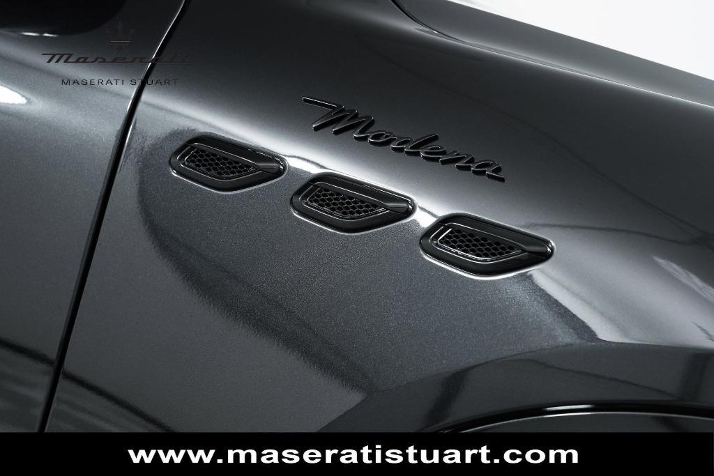 new 2025 Maserati Grecale car, priced at $98,515