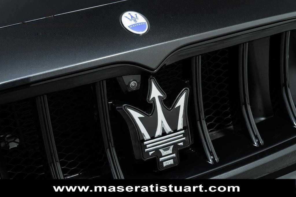 new 2025 Maserati Grecale car, priced at $98,515
