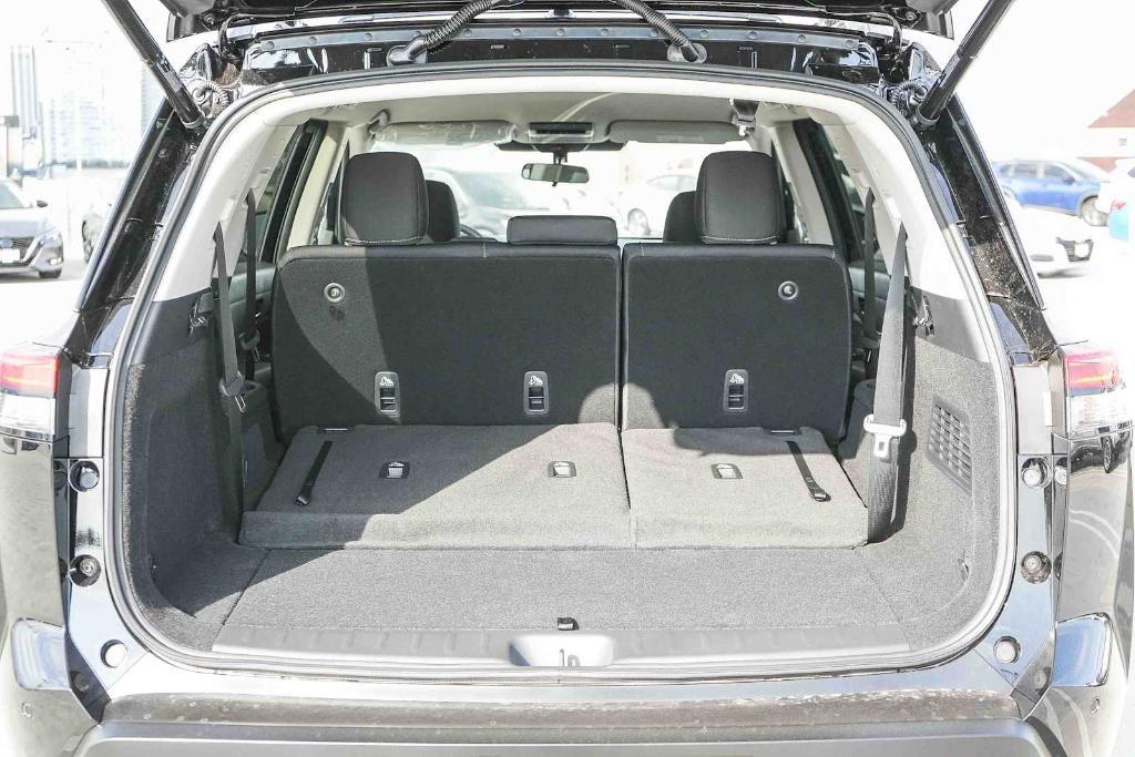 new 2026 Nissan Pathfinder car, priced at $42,115