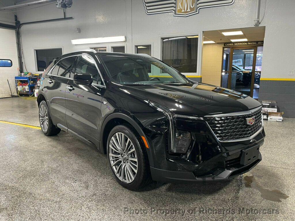 used 2024 Cadillac XT4 car, priced at $37,000