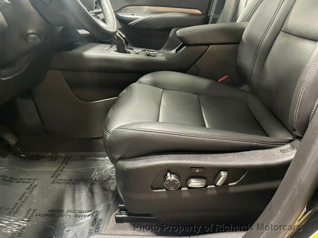 used 2024 Cadillac XT4 car, priced at $37,000