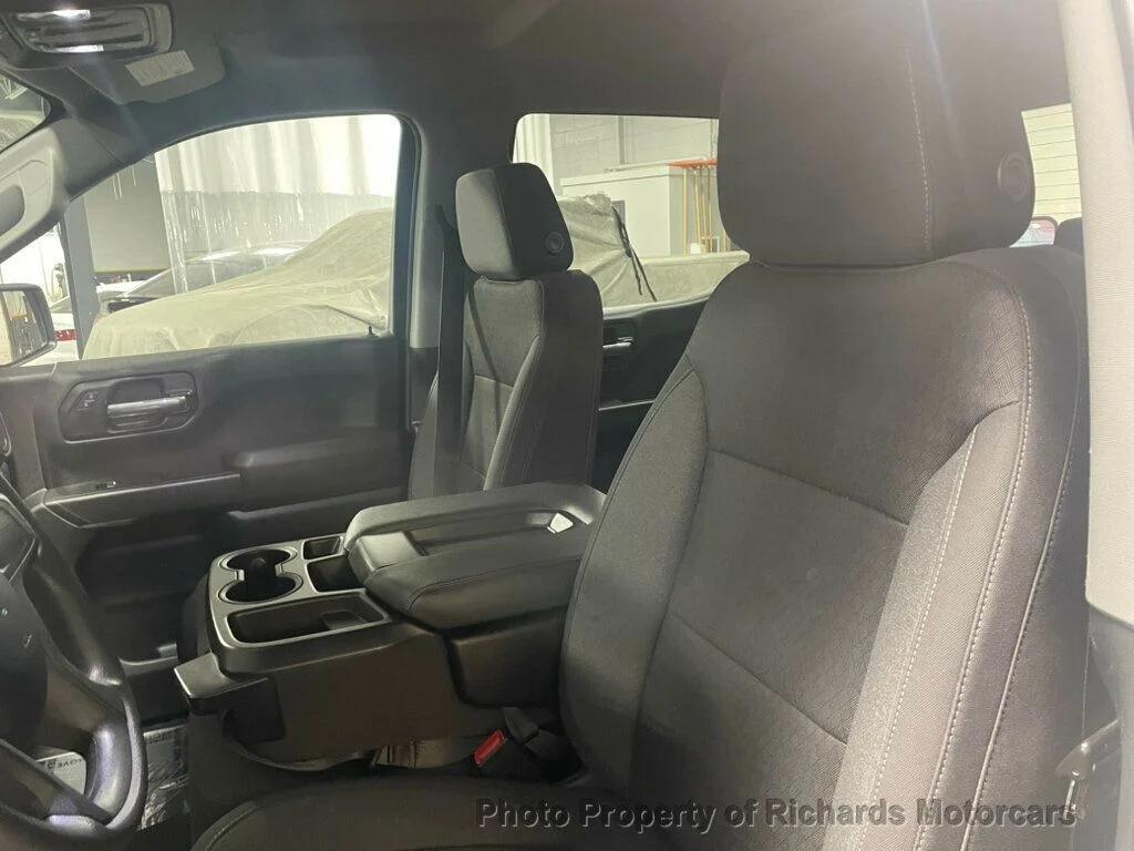 used 2022 Chevrolet Silverado 1500 car, priced at $31,990