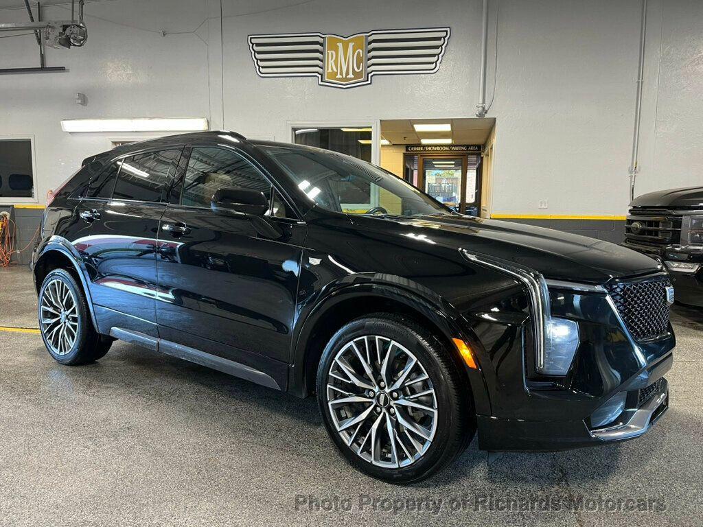 used 2024 Cadillac XT4 car, priced at $31,990