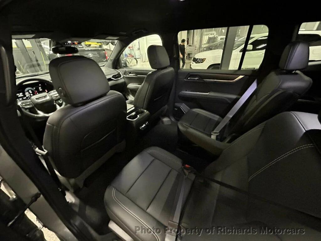 used 2025 GMC Acadia car, priced at $39,500