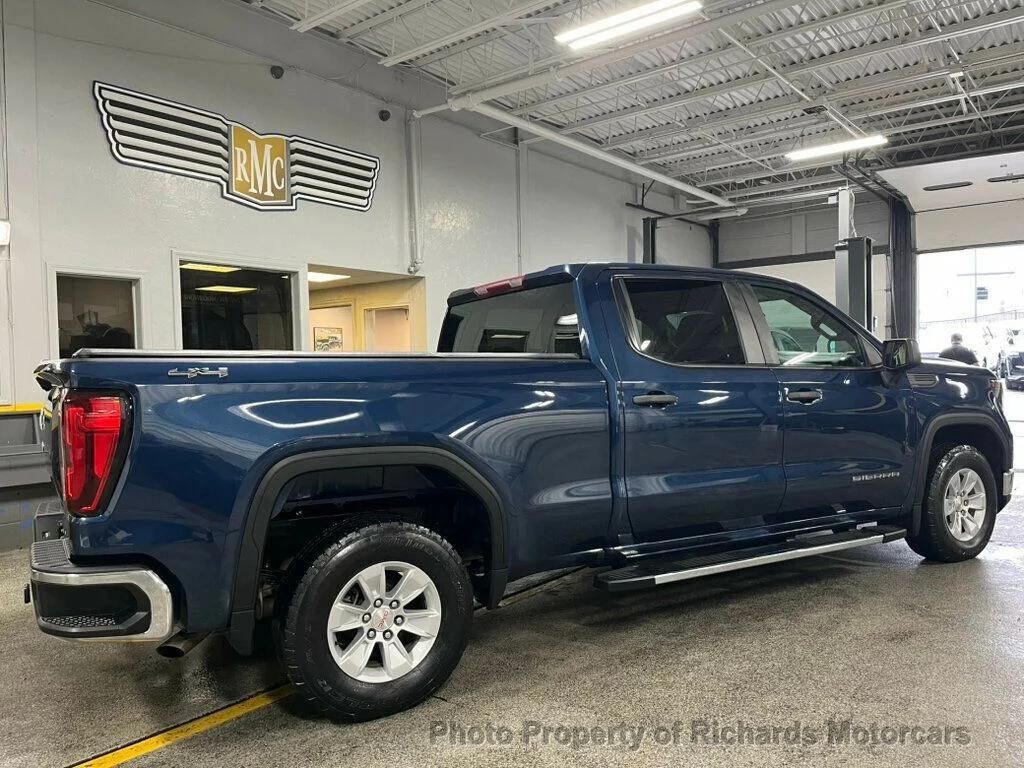 used 2022 GMC Sierra 1500 car, priced at $31,890