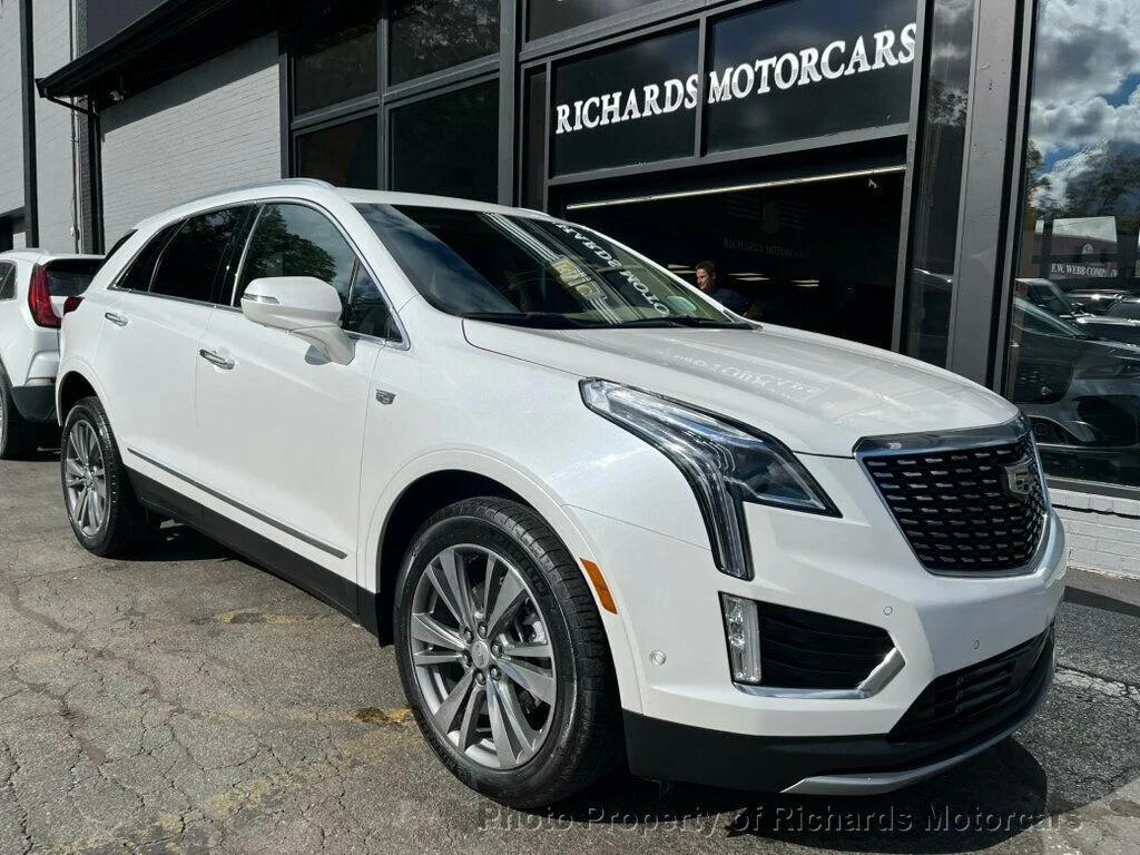 used 2021 Cadillac XT5 car, priced at $30,990
