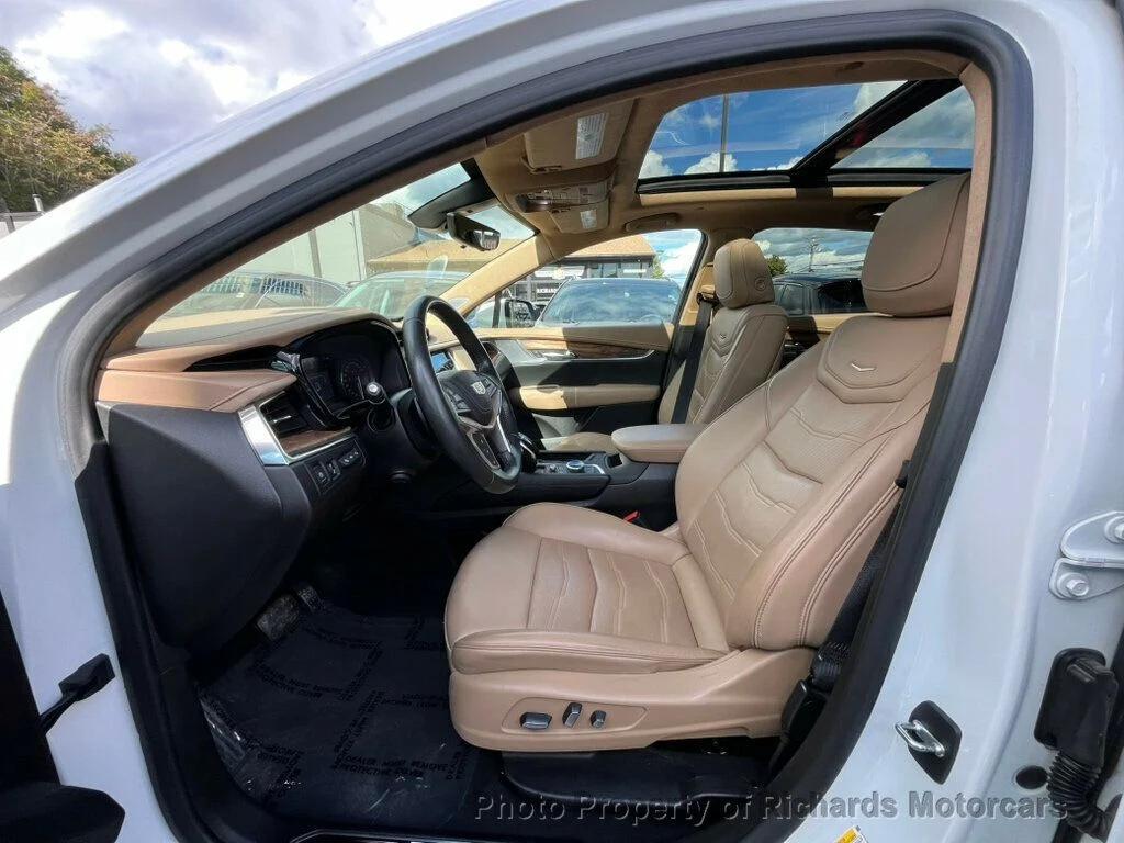 used 2021 Cadillac XT5 car, priced at $30,490